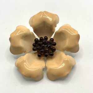 Vintage Tan and black enamel Floral Brooch